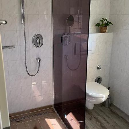 Ferienwohnung * Zirchow